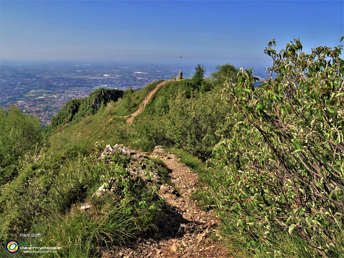 36 In vista della Madonnina del Costone.JPG